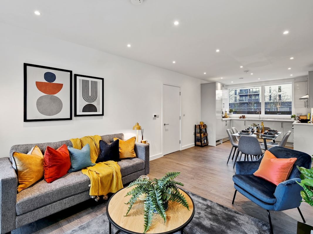 Purley Way CR0 Folio