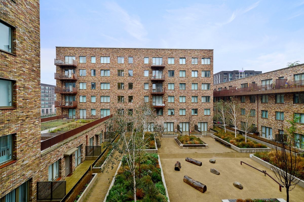 Royal Albert Wharf E16 Folio